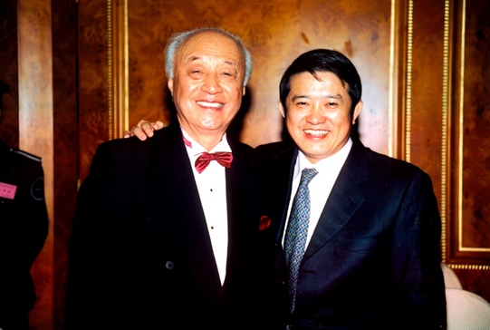 陈东升纪念中国第一位拍卖师高德明先生
